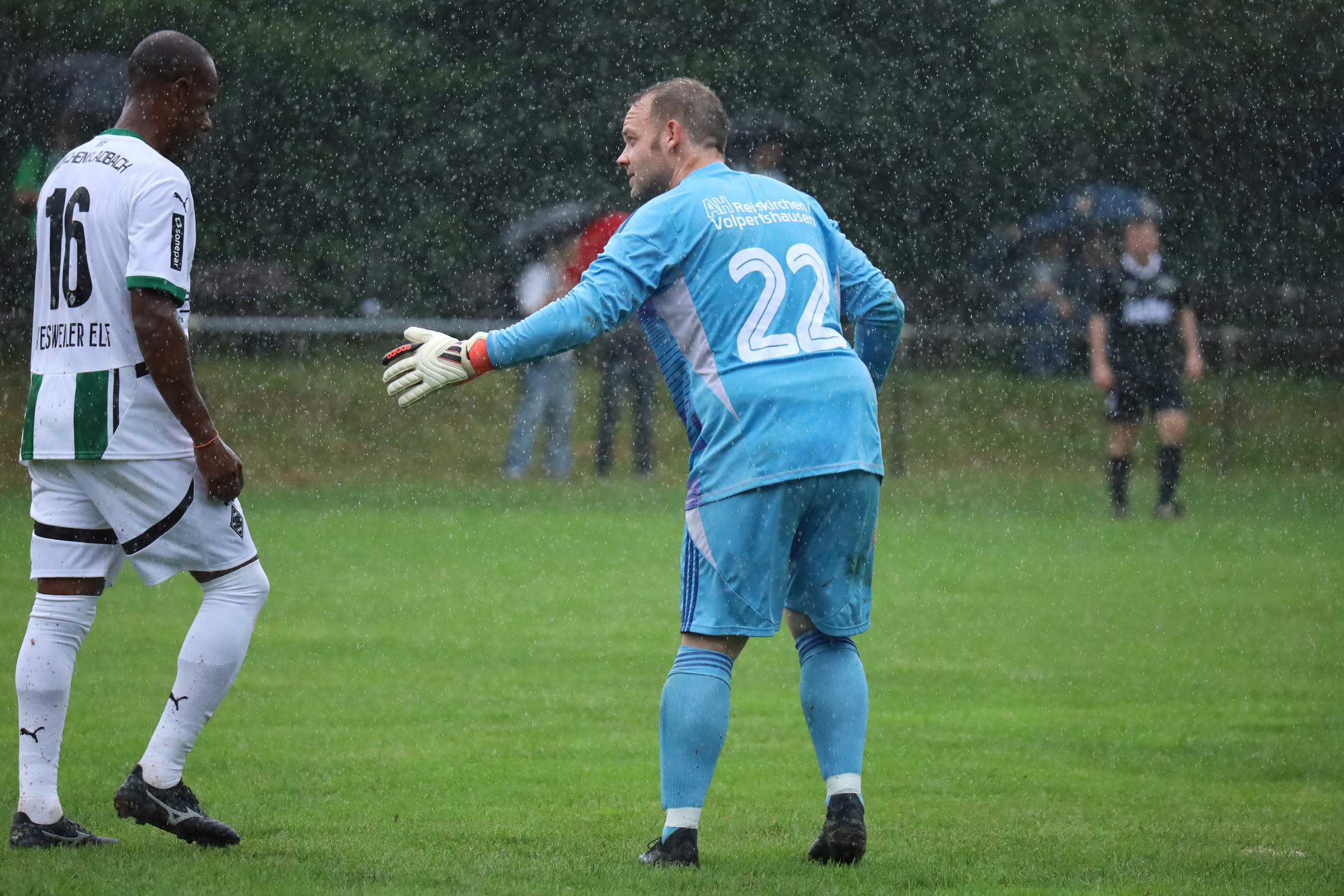 Weisweiler-Elf von Borussia Mönchengladbach zu Gast in Hüttenberg-Reiskirchen_0617