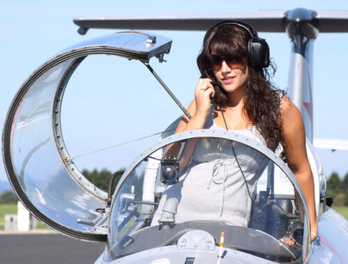 Kalender 2027 - Aircraft Girls